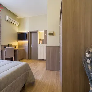 Est 3* Piombino